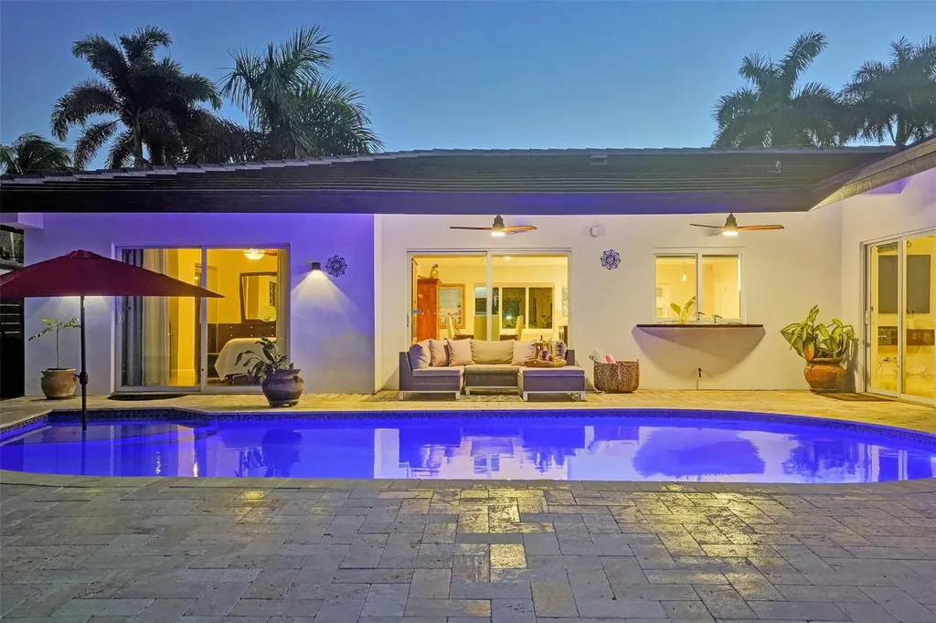 2805 NE 29th Street Fort Lauderdale FL 33306