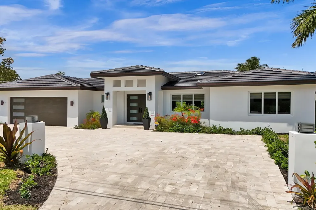 2805 NE 29th Street Fort Lauderdale FL 33306