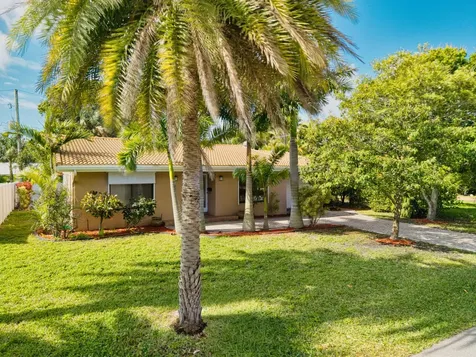 284 Allenwood Drive Lauderdale By The Sea FL 33308