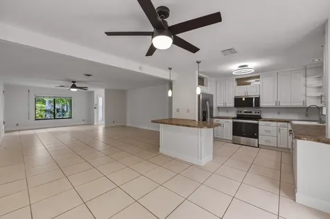 284 Allenwood Drive Lauderdale By The Sea FL 33308