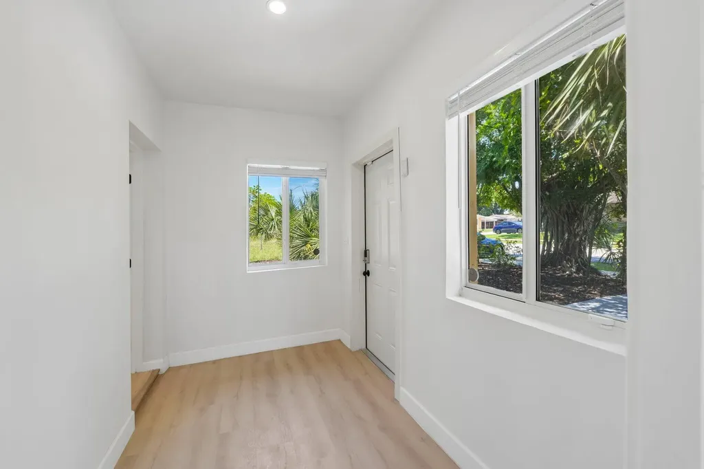 2943 NW 13th Street Fort Lauderdale FL 33311