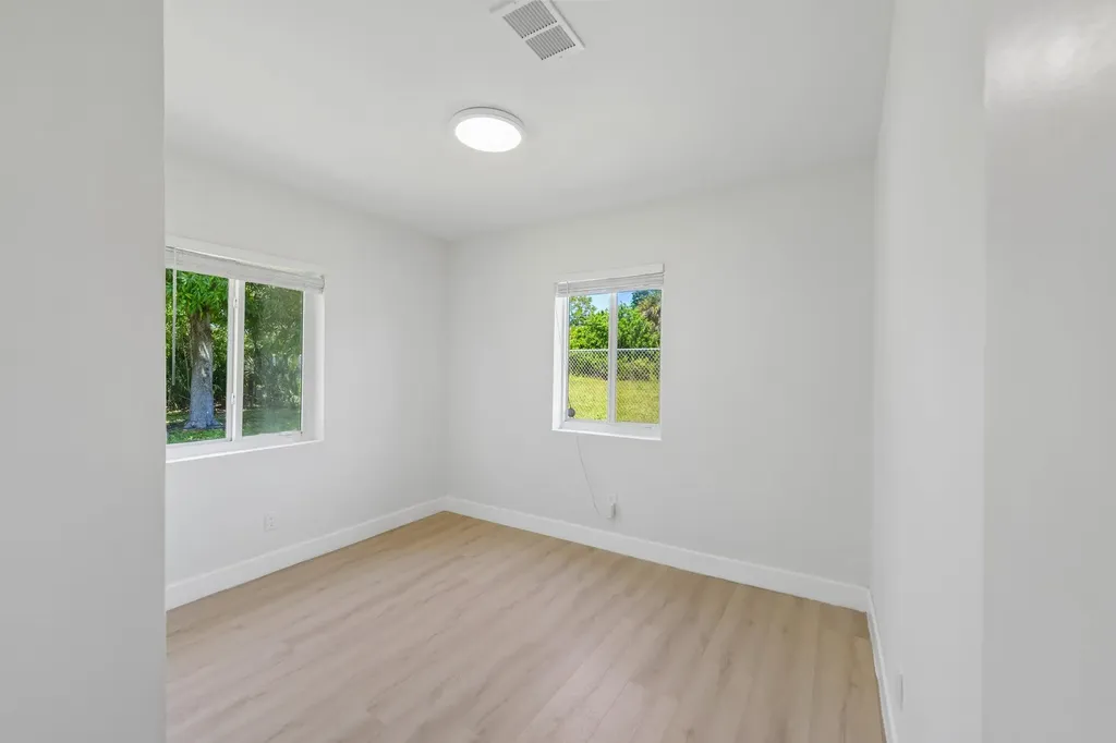 2943 NW 13th Street Fort Lauderdale FL 33311