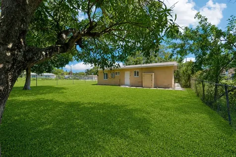 2943 NW 13th Street Fort Lauderdale FL 33311