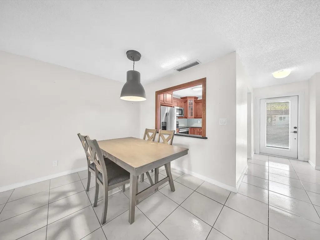 417 SW Natura Avenue Deerfield Beach FL 33441