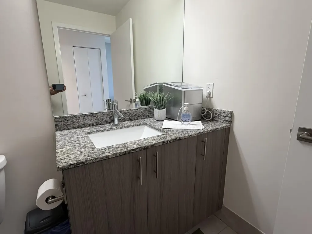 5350 NW 84th Avenue Doral FL 33166