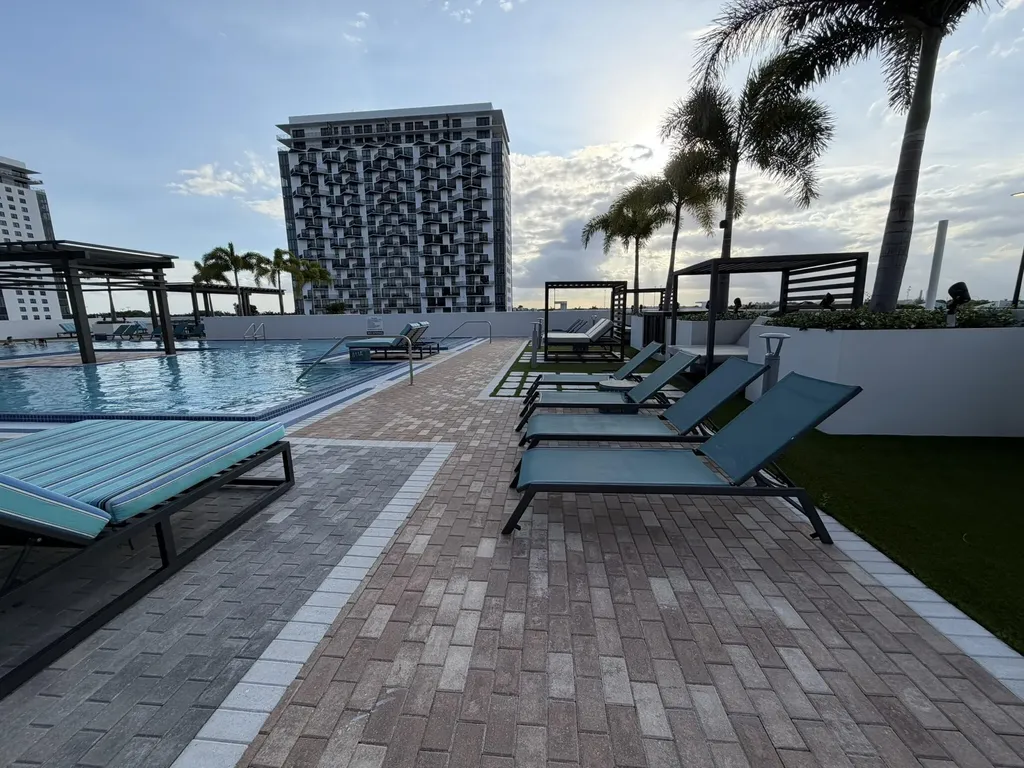 5350 NW 84th Avenue Doral FL 33166