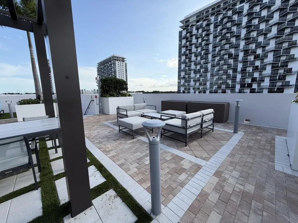 5350 NW 84th Avenue Doral FL 33166