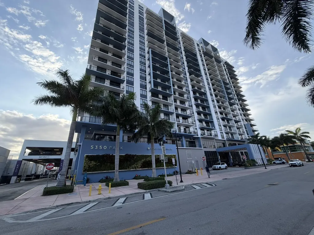 5350 NW 84th Avenue Doral FL 33166