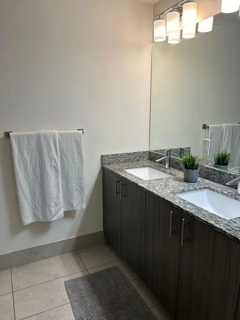 5350 NW 84th Avenue Doral FL 33166