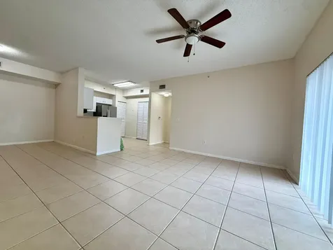 6928 SW 39th Street Davie FL 33314
