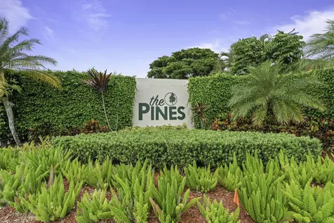 2220 White Pine Circle Greenacres FL 33415