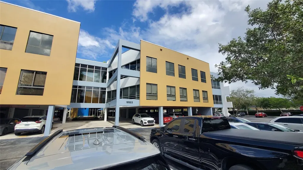 18503 Pines Boulevard Pembroke Pines FL 33029