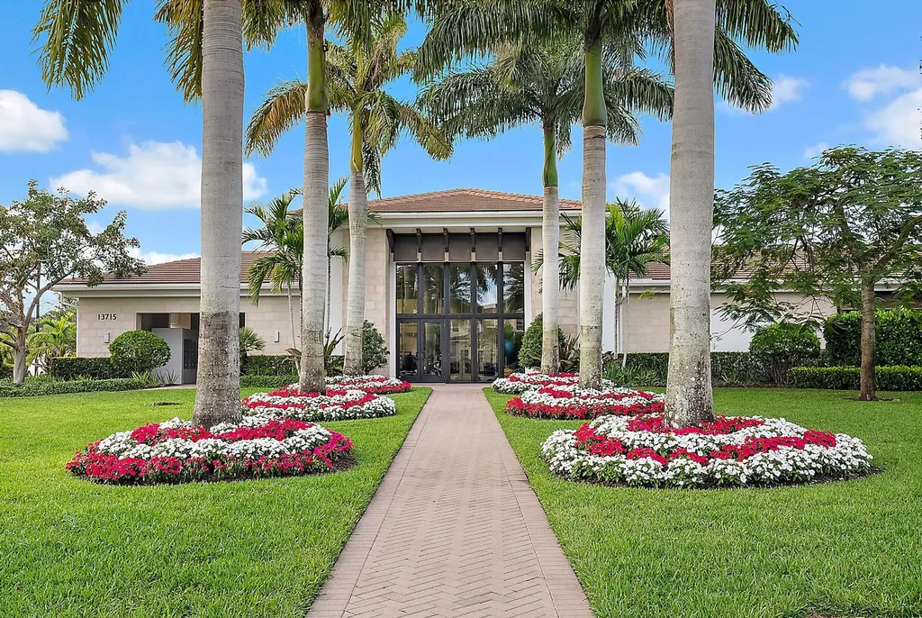 13558 Artisan Circle Palm Beach Gardens FL 33418