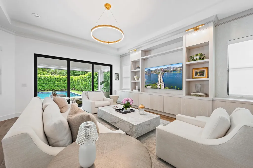 13558 Artisan Circle Palm Beach Gardens FL 33418