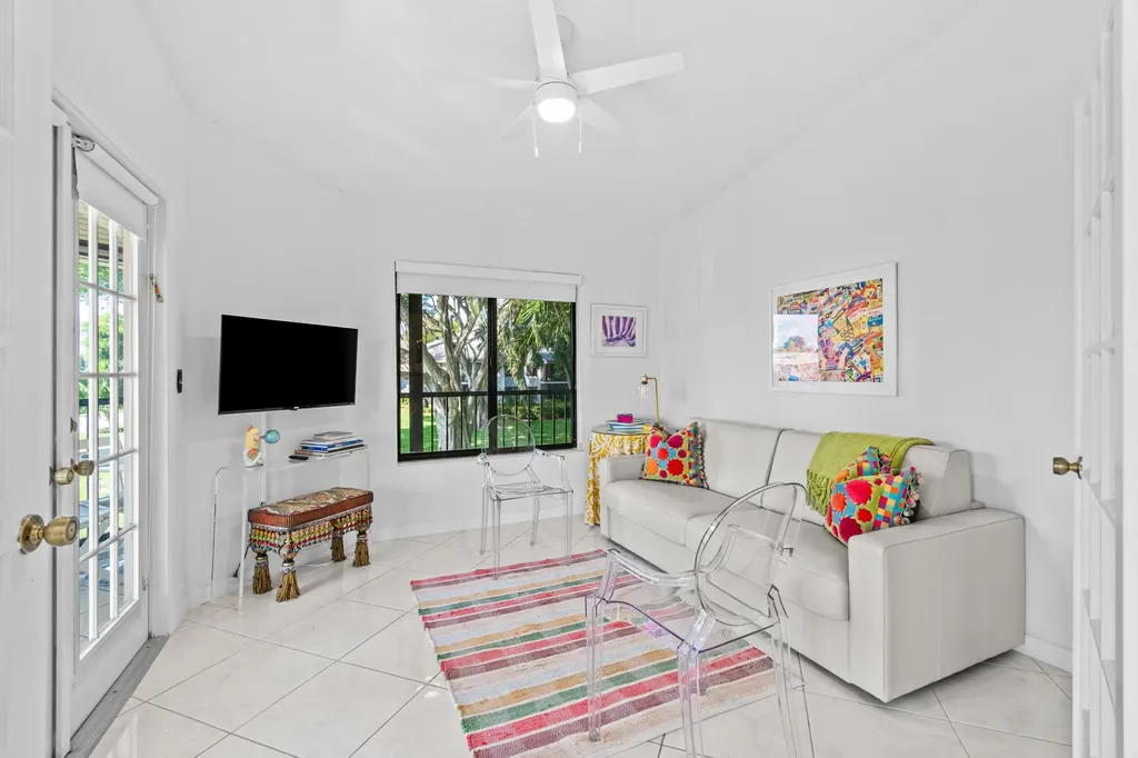 7533 Glendevon Lane Delray Beach FL 33446