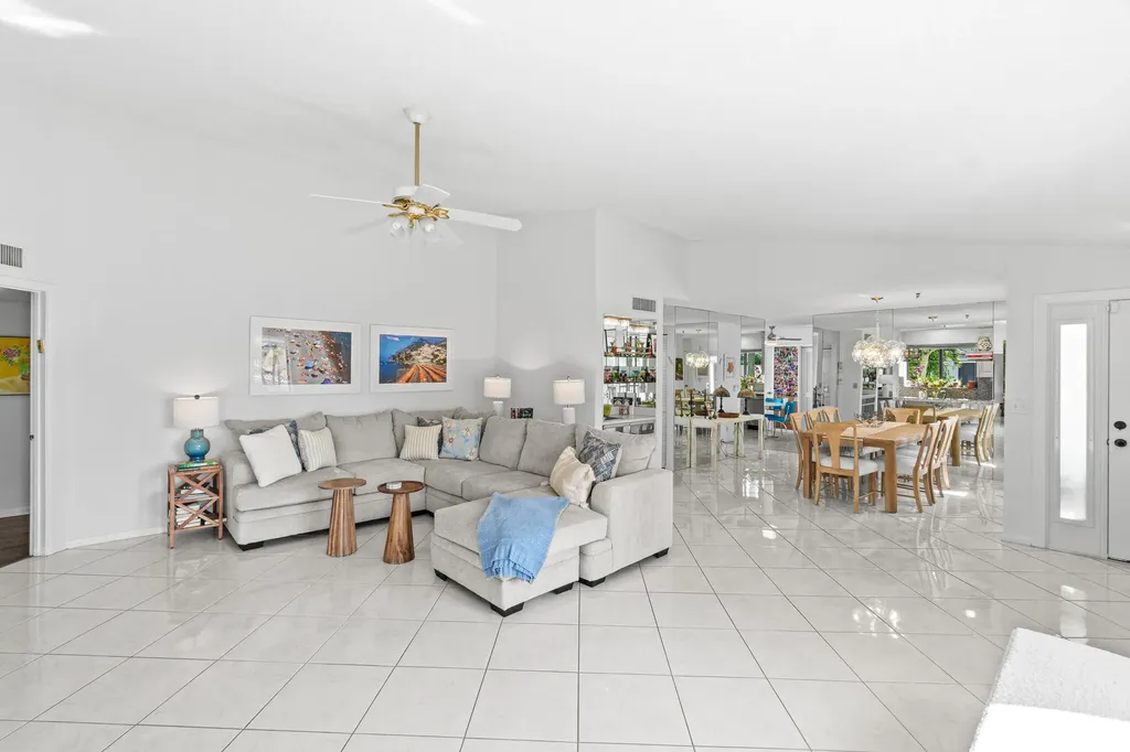 7533 Glendevon Lane Delray Beach FL 33446