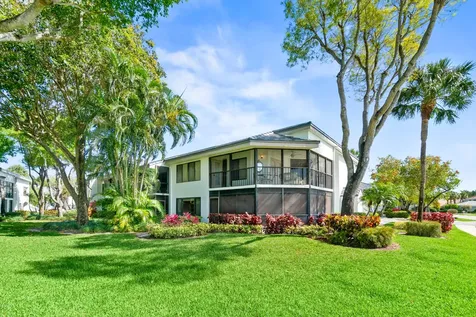 7533 Glendevon Lane Delray Beach FL 33446