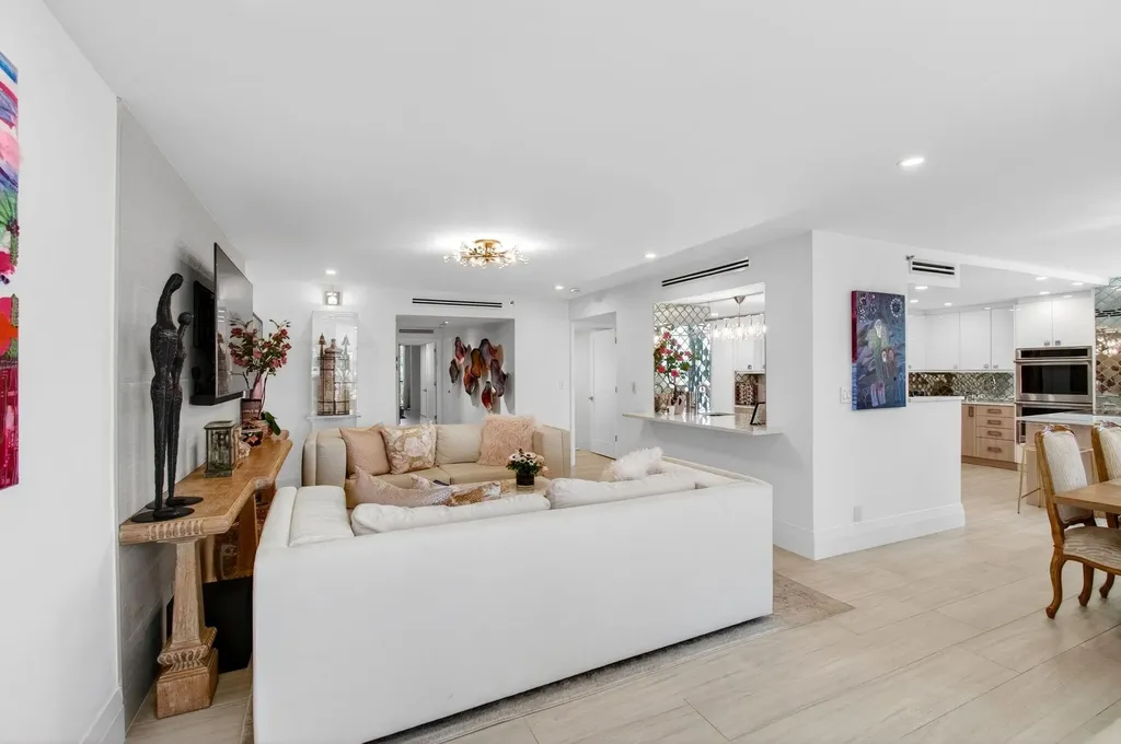 7802 Lakeside Boulevard Boca Raton FL 33434