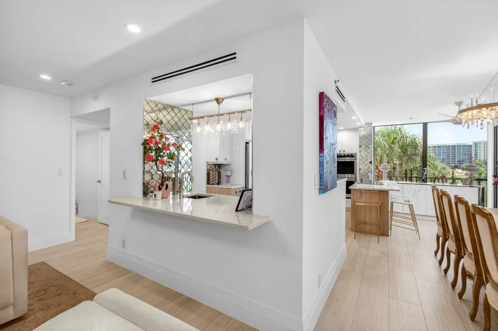 7802 Lakeside Boulevard Boca Raton FL 33434
