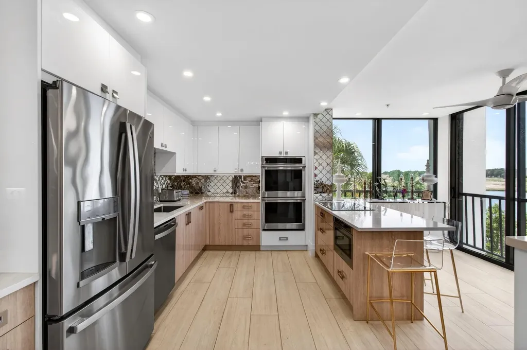 7802 Lakeside Boulevard Boca Raton FL 33434