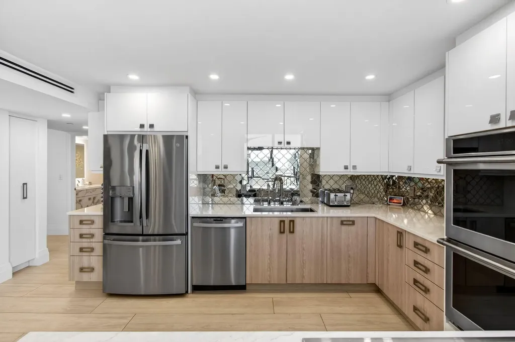 7802 Lakeside Boulevard Boca Raton FL 33434