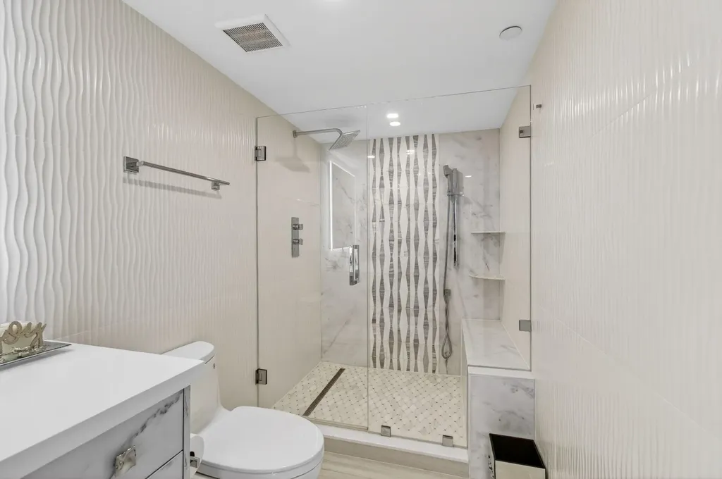 7802 Lakeside Boulevard Boca Raton FL 33434