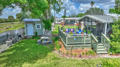 1102 Casey Lane Okeechobee FL 34974