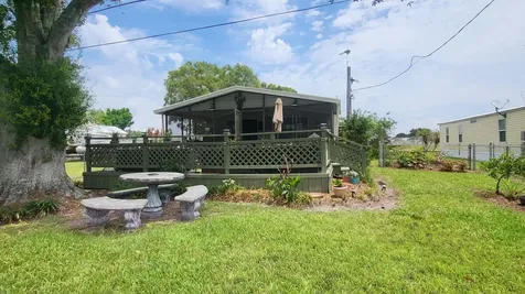 1102 Casey Lane Okeechobee FL 34974