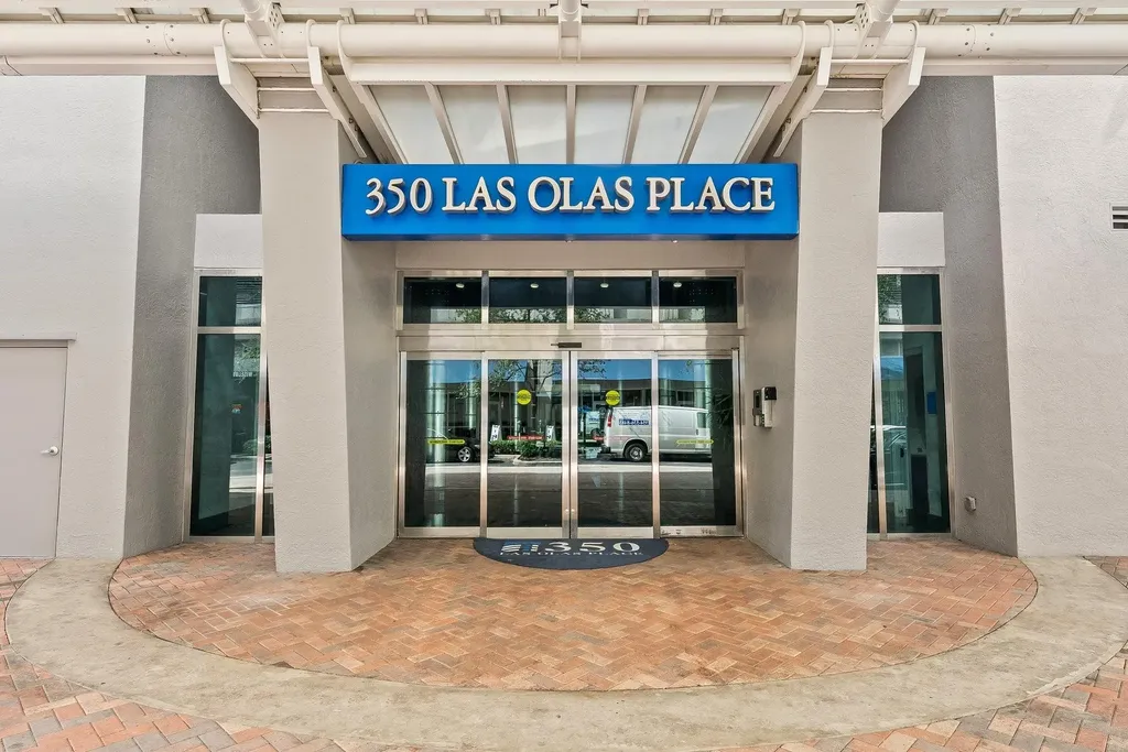 350 SE 2nd Street Fort Lauderdale FL 33301
