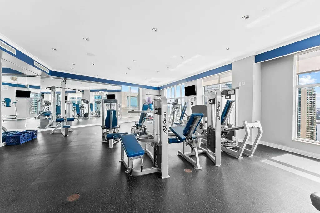 350 SE 2nd Street Fort Lauderdale FL 33301