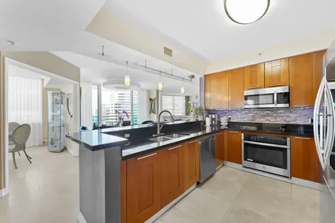 350 SE 2nd Street Fort Lauderdale FL 33301