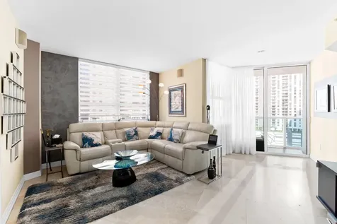 350 SE 2nd Street Fort Lauderdale FL 33301