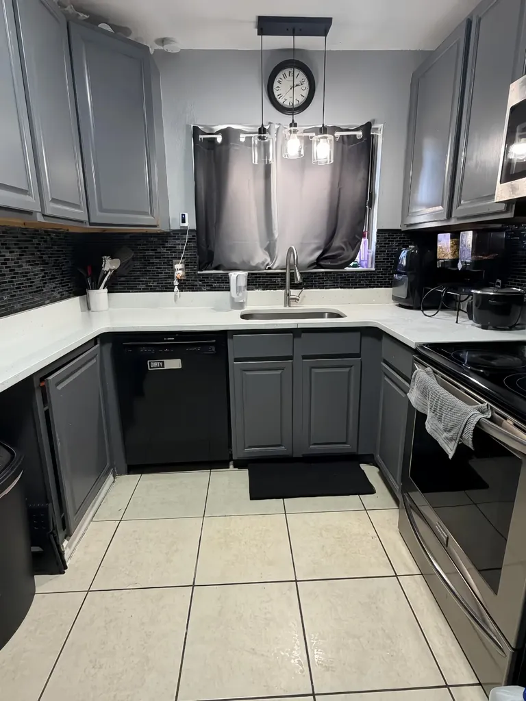 190 NW Abalone Road Road NW Palm Bay FL 32907