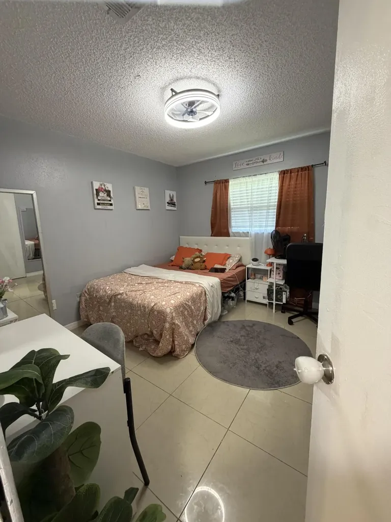 190 NW Abalone Road Road NW Palm Bay FL 32907