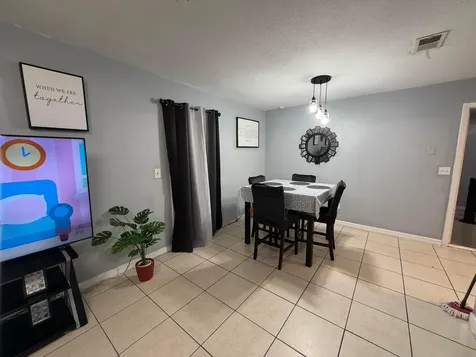 190 NW Abalone Road Road NW Palm Bay FL 32907