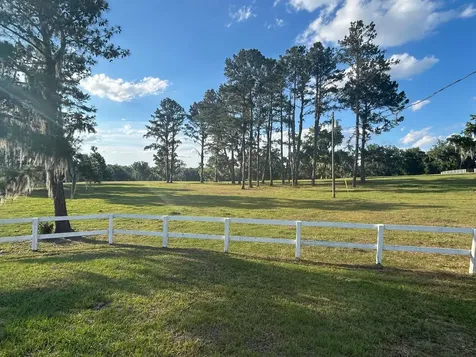 6741 NW 193rd Street Micanopy FL 32667