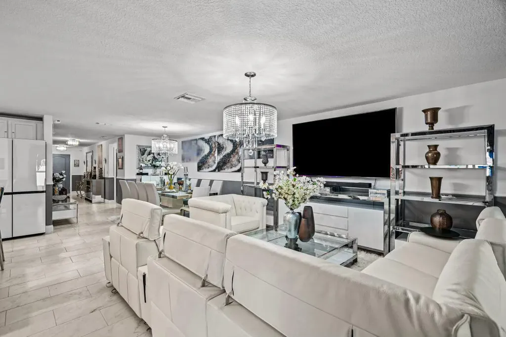 1381 SW Paar Drive Port St Lucie FL 34953