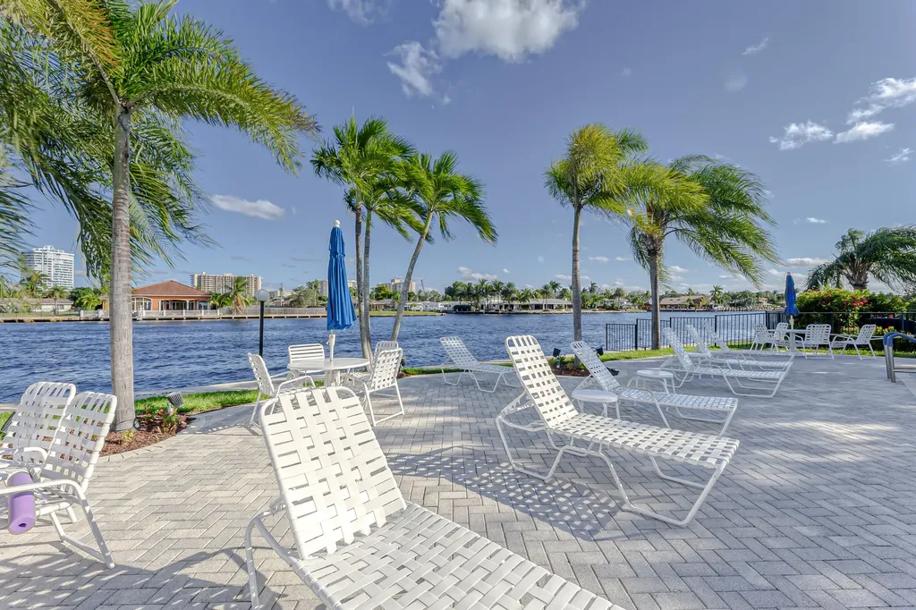 6429 Bay Club Drive Fort Lauderdale FL 33308