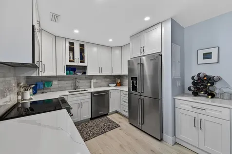 6429 Bay Club Drive Fort Lauderdale FL 33308