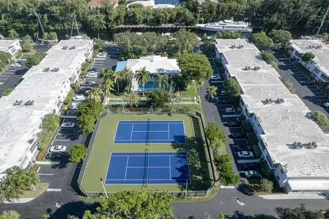 6429 Bay Club Drive Fort Lauderdale FL 33308