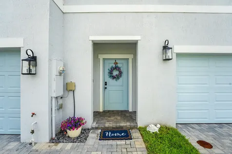 755 NE Trailside Run Port St Lucie FL 34983