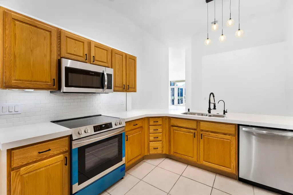 608 W Palm Aire Drive Pompano Beach FL 33069