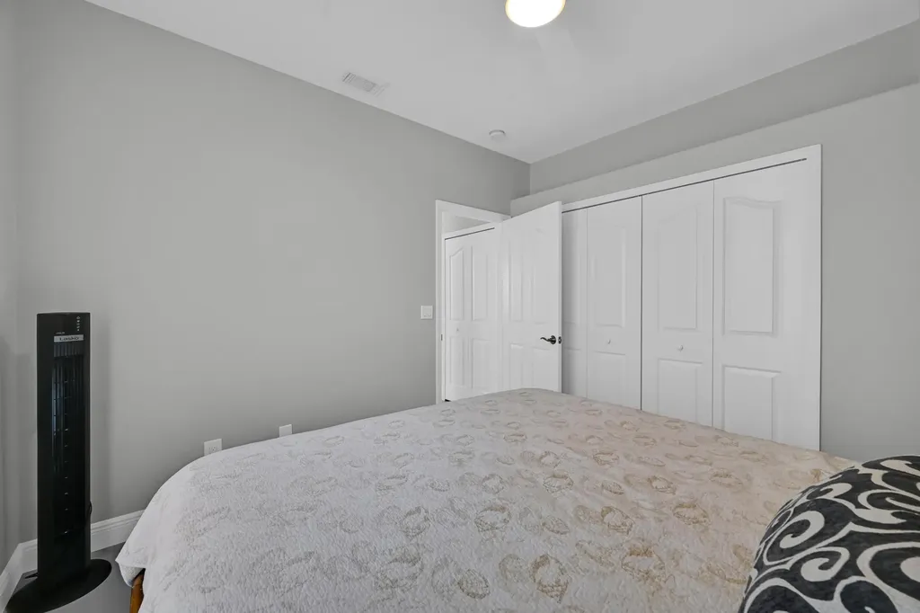 1074 SW Liberty Avenue Port St Lucie FL 34953