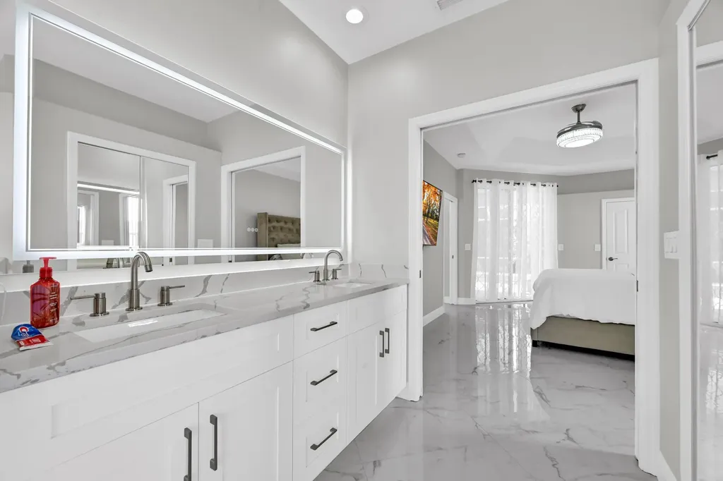 1074 SW Liberty Avenue Port St Lucie FL 34953