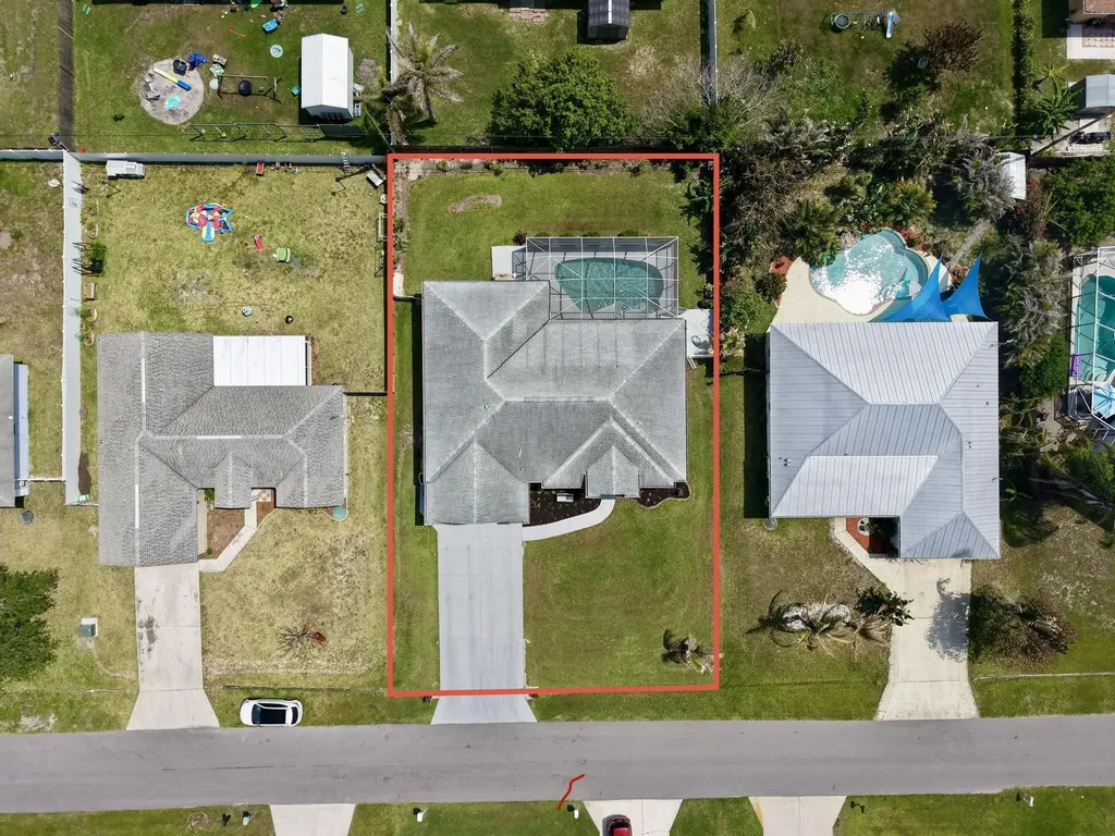 1074 SW Liberty Avenue Port St Lucie FL 34953