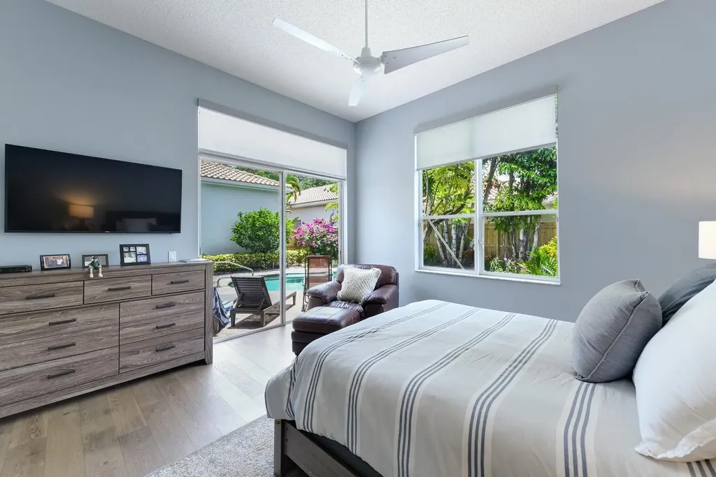 6685 NW 24th Terrace Boca Raton FL 33496