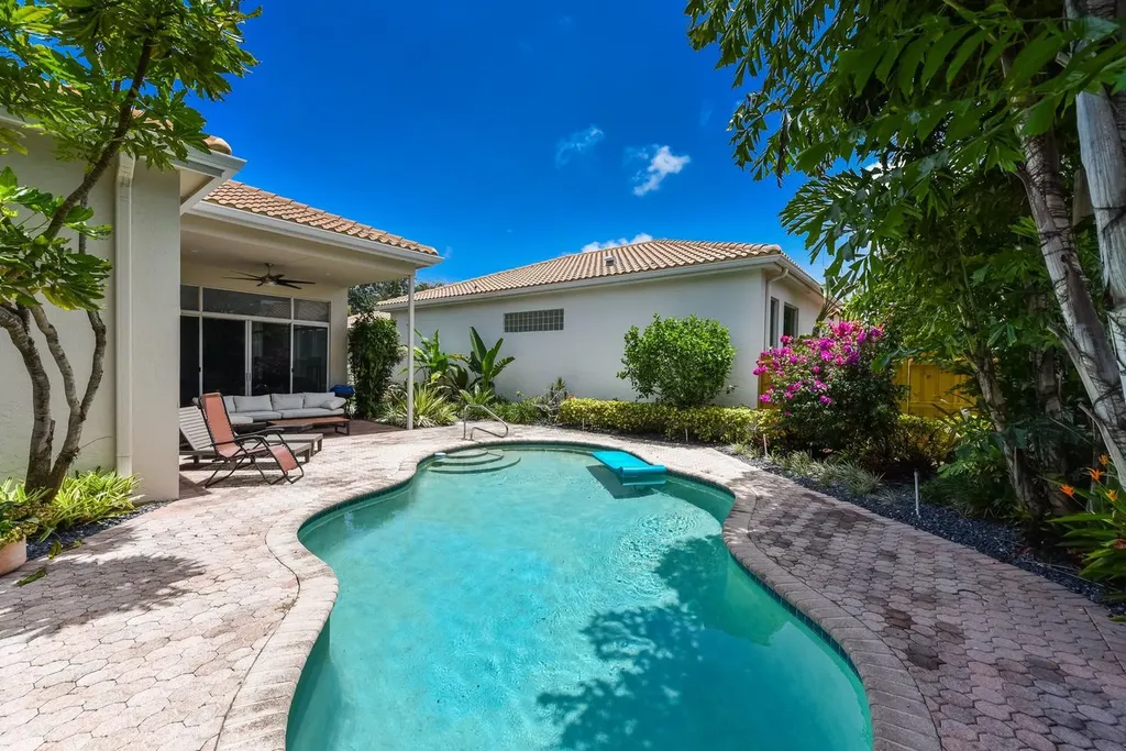 6685 NW 24th Terrace Boca Raton FL 33496