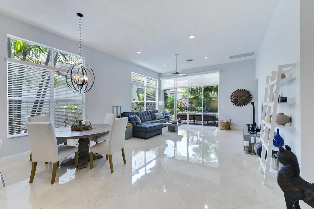 6685 NW 24th Terrace Boca Raton FL 33496
