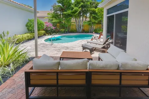 6685 NW 24th Terrace Boca Raton FL 33496