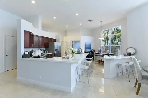 6685 NW 24th Terrace Boca Raton FL 33496